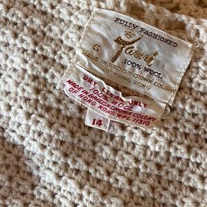 Vintage wool crocheted dress size 14 (fits like a 6)